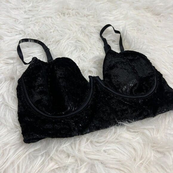 Victorias Secret Very Sexy Black Shine Velvet Balconet Plunge Lined Bra Size 32D - Picture 1 of 10